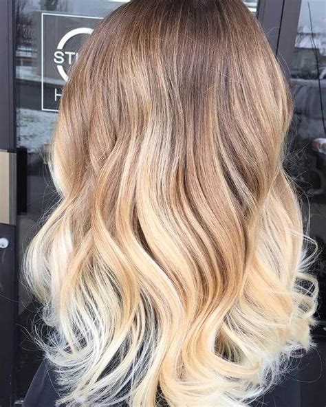 50 Bombshell Blonde Balayage Hairstyles That Are Cute And Easy Balayage