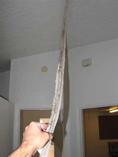 Learning how to install drywall is very much within the reach of the average diy enthusiast. Vaulted Ceiling Repair Archives - Peck Drywall and Painting