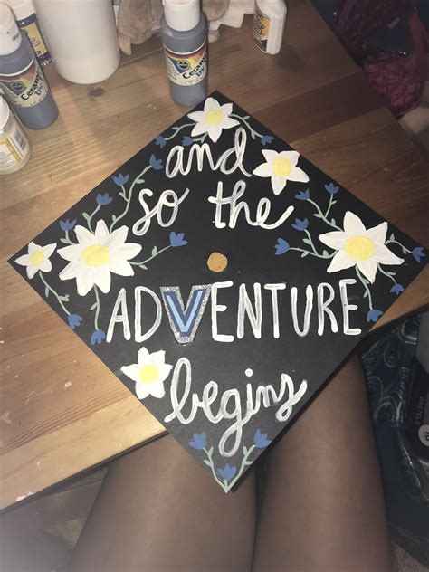 Pin By Amy Galvin ⚓ On Abby College Dorm College Graduation Cap