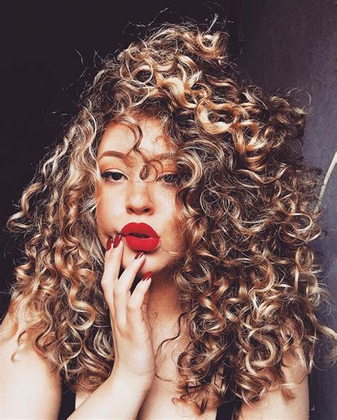 Hair Beautiful Woman Redlips Nails Photography Instagram Curly