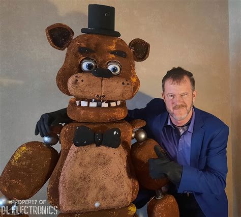Real Life Five Nights At Freddys Animatronic Is Not Cool Man Vlrengbr