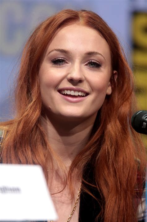 Sexy Sophie Turner Hottest Bikini Pictures Will Make You Lose Your Mind