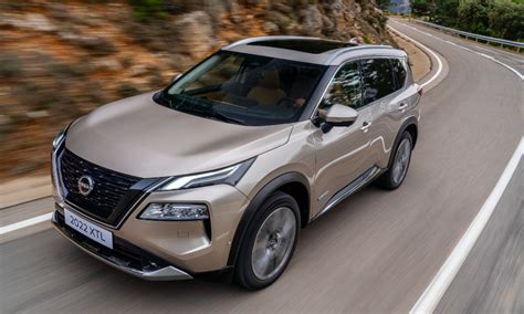 Nissan Debuts New X Trail Suv With Hybrid Option Automotive News Europe