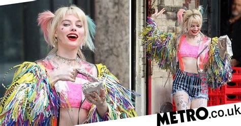 Margot Robbie Unveils Harley Quinn New Look As She Films Birds Of Prey Metro News