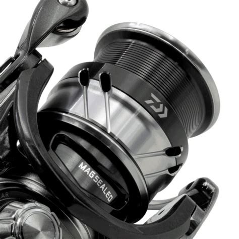 Daiwa Caldia Lt Spinnrolle D Cxh M Mm G