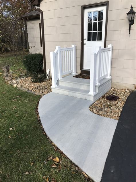 We did not find results for: Photo Gallery - Precast Concrete Steps and Iron/Vinyl Railing
