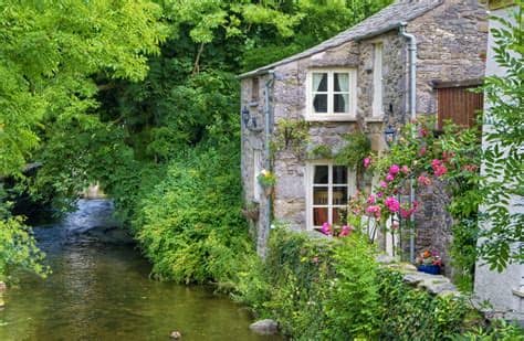 Además, la limpieza final, la ropa de cama y las toallas también se incluyen. Casas Rurales Galicia - Vacaciones en Galicia