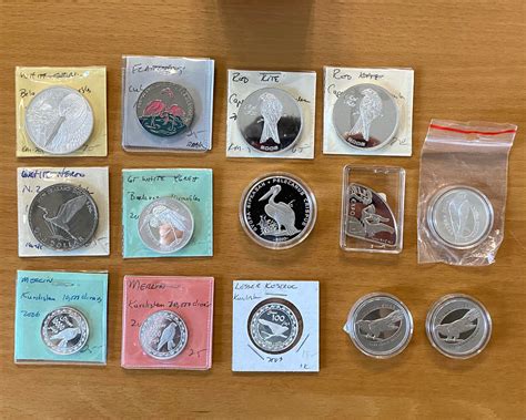 Worldwide Lot Of 14 Coins