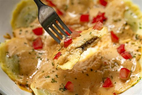 Olive Garden Ravioli Di Portobello With Step By Step Photos Recipe