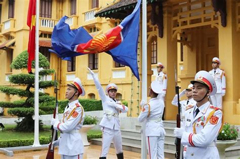 Flag Raising Ceremony Marks Aseans 53rd Anniversary