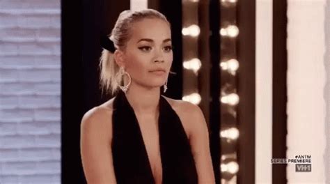 Rita Ora Confused Gif Rita Ora Confused What Descubre Y Comparte Gif