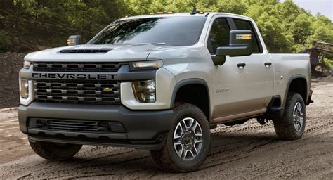 2020 Chevrolet Silverado Hd Debuts With New 66 Liter V8 And 35500