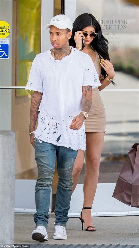 Kylie Jenner 17 Dons Nude Bodycon Dress As She Shops With Tyga