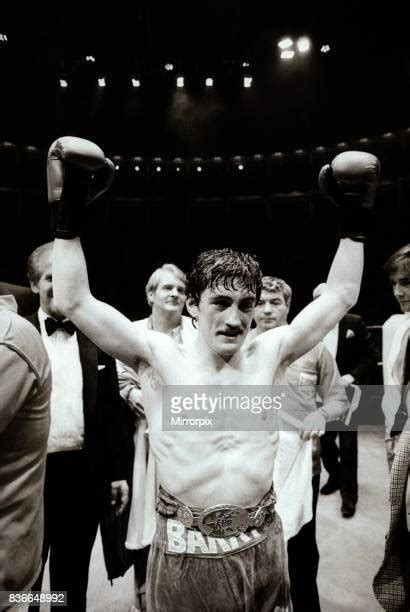 Barry Mcguigan Boxing Photos And Premium High Res Pictures Getty Images