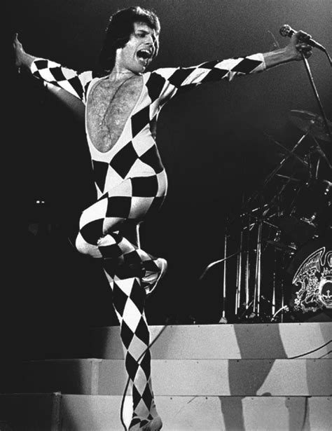 Pin By Debra Jones Price On Queen Queen Freddie Mercury Queen