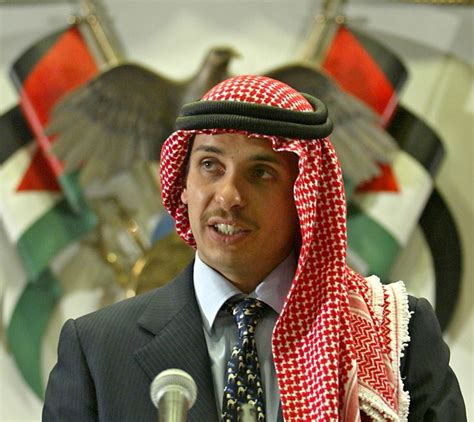 Jordans Prince Hamza Pledges Allegiance To King After Mediation Metro Us