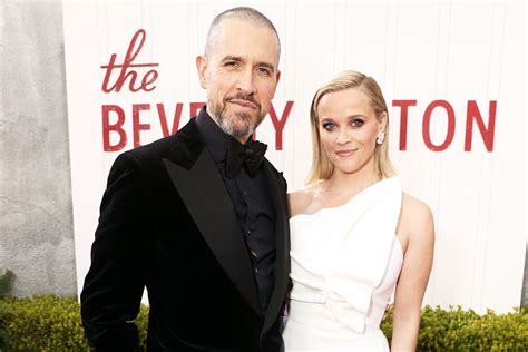 Reese Witherspoon Celebrates Wedding Anniversary With Husband Jim Toth