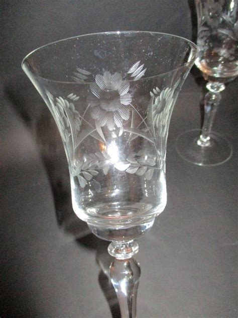 Vintage Six Etched Wine Glasses With Flowers Etsy Etched Wine Glasses Crystal Glassware