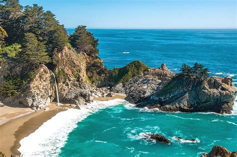 Mcway Falls And Waterfall House Ruins Big Sur S Stunning Tidefall Unusual Places