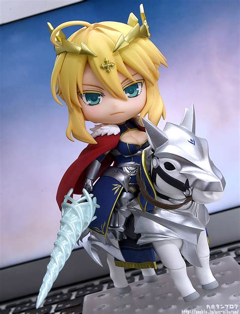 Preview De La Nendoroid De Lanceraltria Pendragon And Dun Stallion De