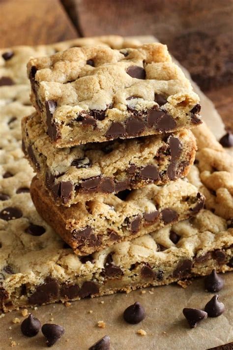 Chewy Chocolate Chip Cookie Bars From A Quick