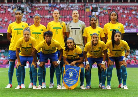 Marta, duas vezes, debinha e . Seleção feminina de futebol é convocada; Formiga vai ...