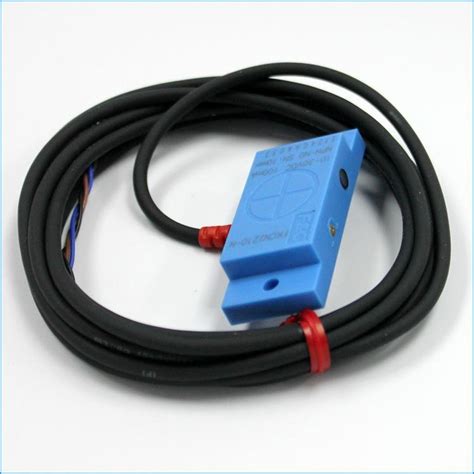 Plastic Detector Sensor Capacitive Proximity Switch Fkcn2210 N Fandc