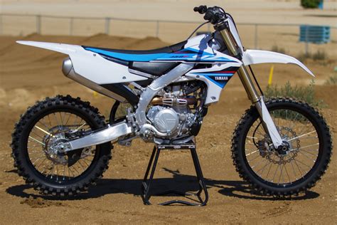 Review Of Yamaha Yz450f 2019 Pictures Live Photos And Description