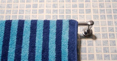 It should not be something. Bath sheet vs. shower towel sizes | eHow UK