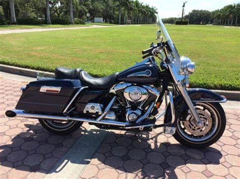 2002 Harley Davidson Touring Flhri Road King Police Special Edition