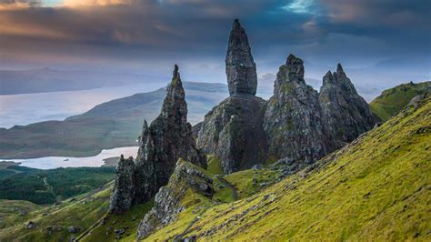 Old Man Of Storr Wallpaper Backiee