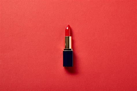 How To Wear Red Lipstick 6 Tips To Follow Kaja Beauty