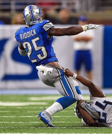 Best Images From Nfl Week 2 Nfl Nfl Detroit Lions Nfl Season