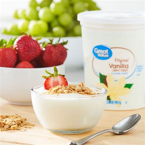 Great Value Original Vanilla Lowfat Yogurt 32 Oz
