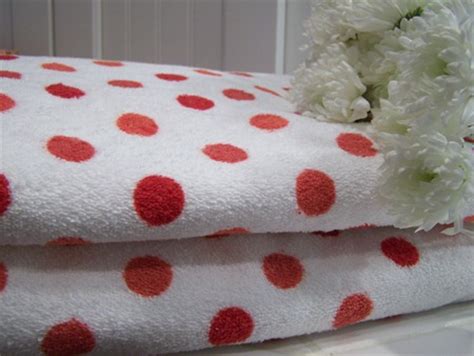 There is currently no wiki page for the tag polka dot towel. Cherry Hill Cottage...: February 2011
