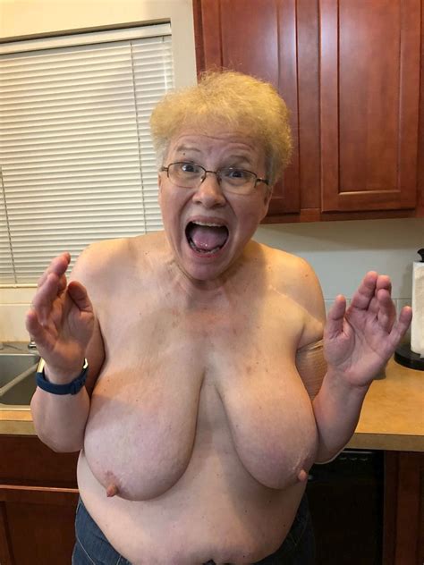 Inconsolable Granny Broad In The Beam Boobs Nude Pics Grannynudepics Com