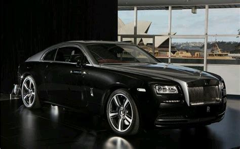 The wraith is distinctive, unique, and quite wonderful. RR Wraith Looking forward to this car. Beautiful | Rolls ...
