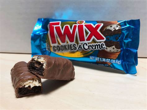 Cookies And Creme Twix Are Coming Back And We Tried Them Food And Wine