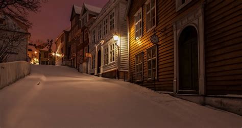 Gamlebergen Norway Norway Night Winter Snow Roads Houses Clocks Lights