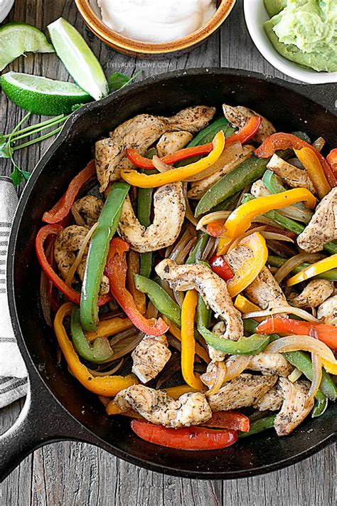 How To Make Chicken Fajitas In A Cast Iron Skillet Live Laugh Rowe