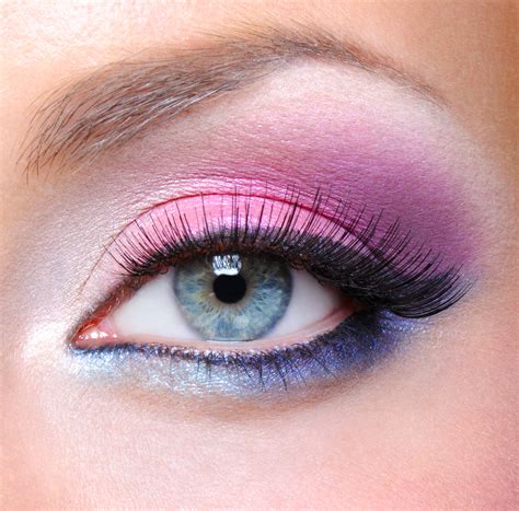Eye Makeup Trends For The Cooler Days Ahead Anna Salon Elite