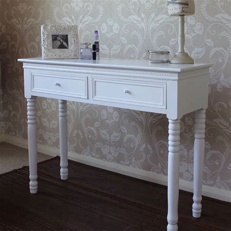 Whether you work from home, need a designated area for crafts, or just a place to keep your computer, this desk is an ideal anchor for your workspace. White dressing table - Blanche Range - Melody Maison®