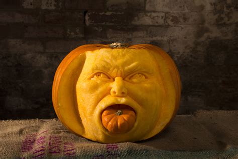 Halloween Pumpkin Carvings That Like To Party