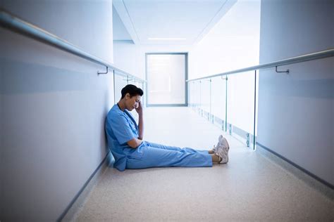 Study Reveals Alarming Statistics on Nurse Burnout | Nurse.org