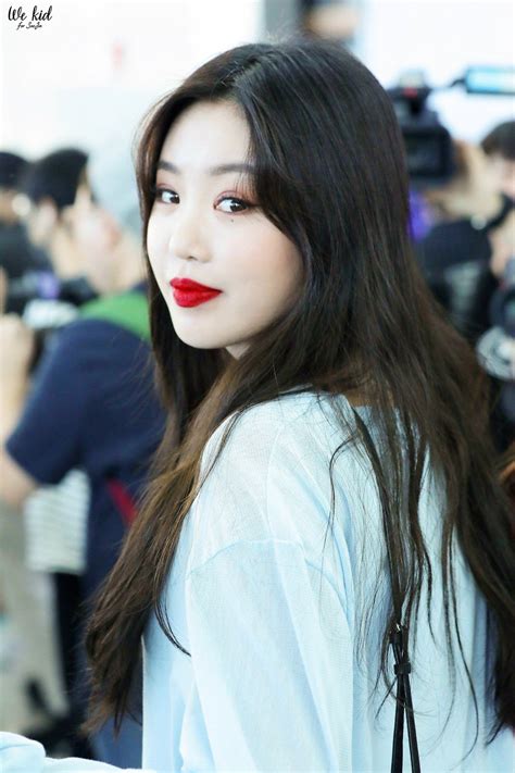 10 female idols who boast luscious full lips like nobody else koreaboo