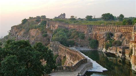 Chittorgarh Fort The Saga Of Bravery Hoteldekho Blog Places To