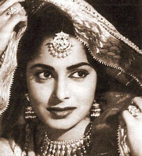 pin by shailendrasingh rathore on bollywood actresses waheeda rehman vintage bollywood