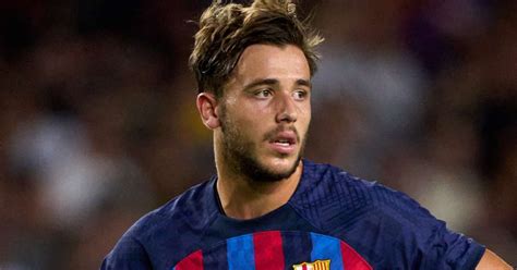 Barcelona Midfielder Nico Completes Valencia Loan Move