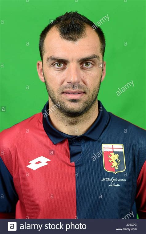 Pandev Goran | Goran pandev, Genoa, Italian league