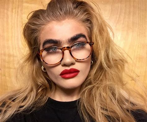 Meet The Stunning Model With A Bushy Unibrow Who Challenges Beauty
